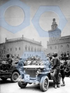 Cinque-fotografie-della-collezione-Parmeggiani-04